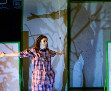 Der schwarze und der weisse Bär Theater Triebwerk